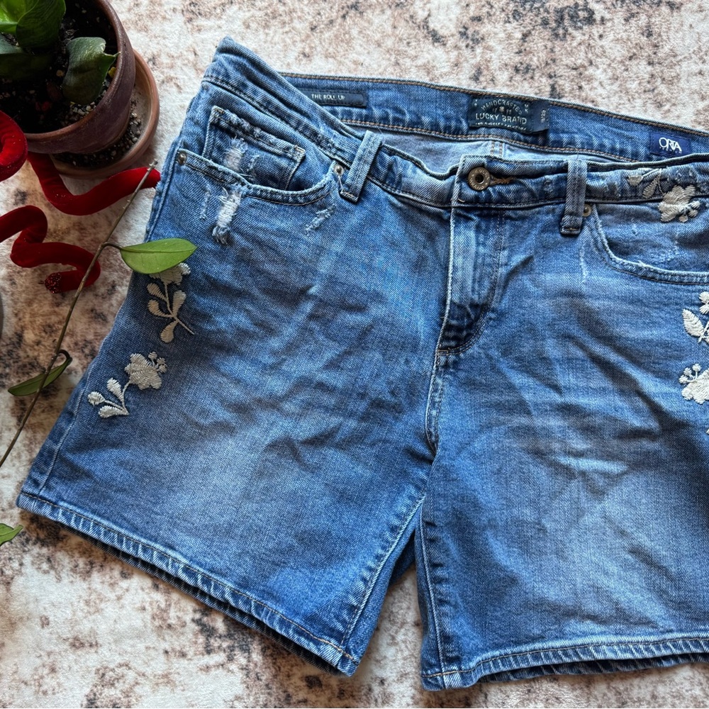 Lucky Brand Blue Jean Shorts with Floral Embroidery